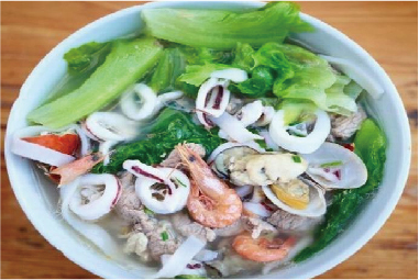 南澳美食-25 海鲜肉片粿条汤