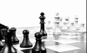 因为经历，所以感同身受，所以信念坚定